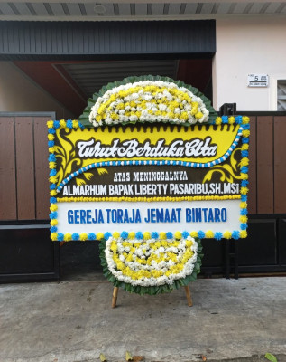 Papan Bunga Duka di Argorejo